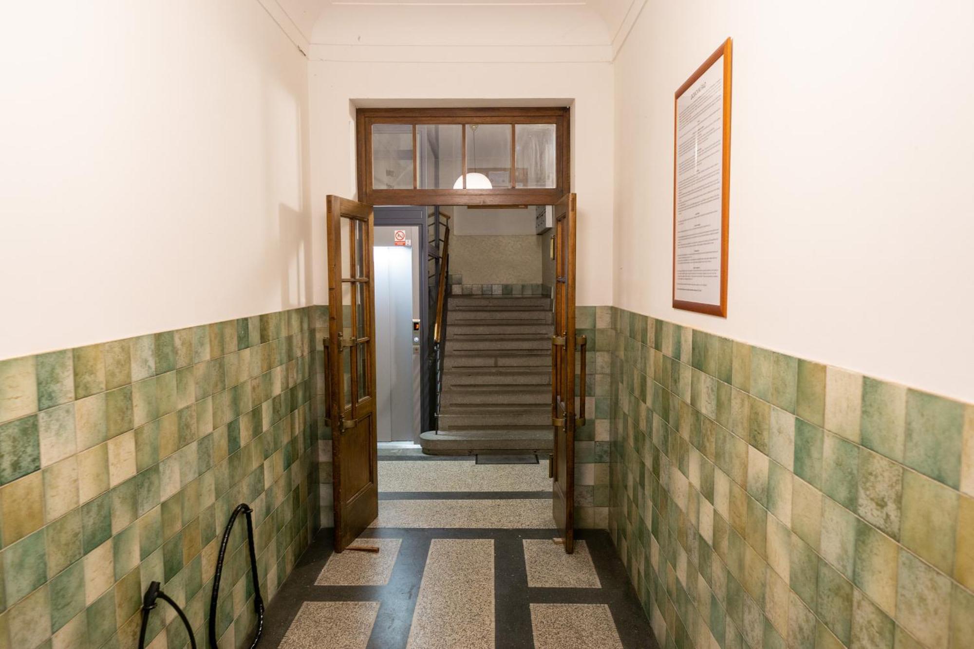 Katerina's In Michalska - 3 Min From Old Town Square Praga