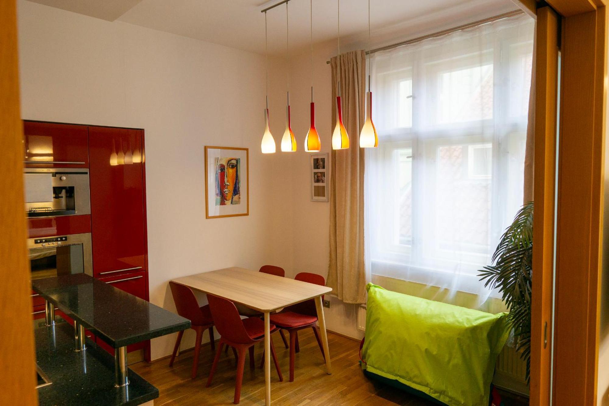 Katerina's In Michalska - 3 Min From Old Town Square Apartamento