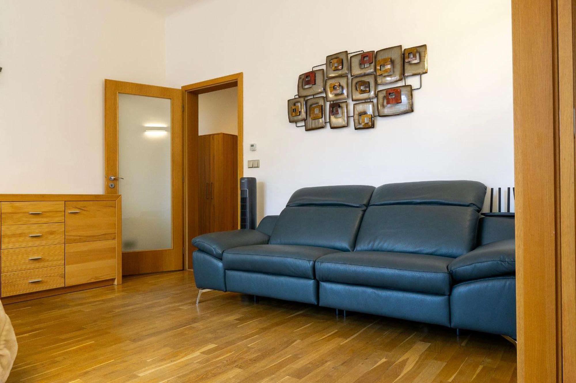 Appartamento Katerina's In Michalska - 3 Min From Old Town Square Praga